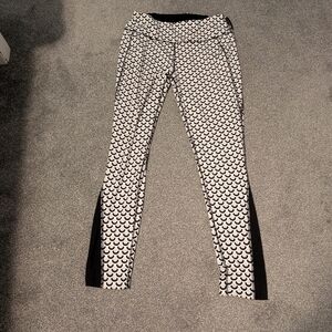 Obermeyer Leggings Size Medium